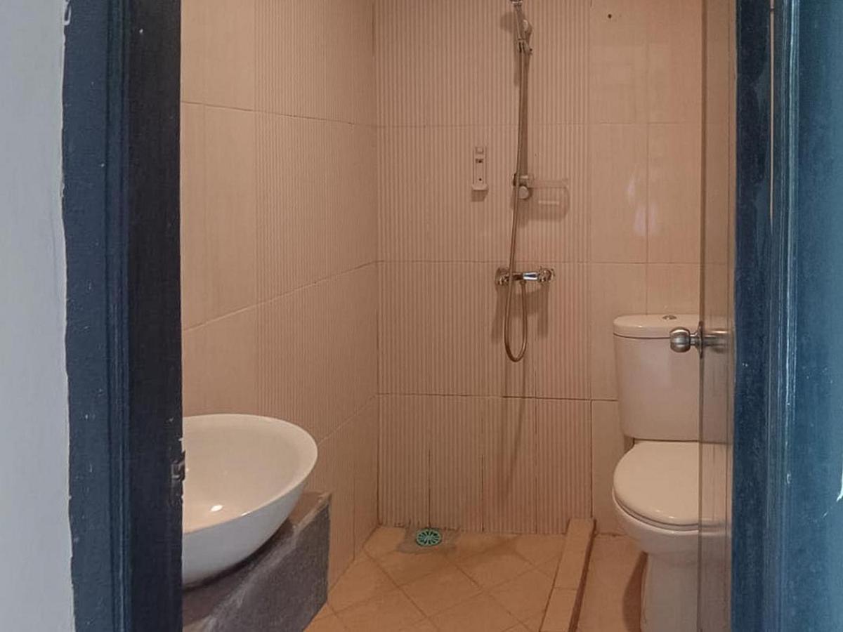 Reddoorz At Hotel Rumberpon Sorong Exteriör bild